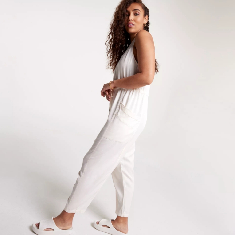 CALIA by Carrie Underwood Cream Jumpsuit Sleeveless Relaxed Fit - Picture 5 of 7